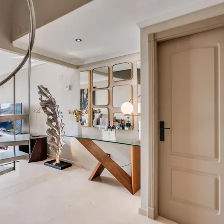 Mediterranean Dream Banus Penthouse With Seaviews Daire *