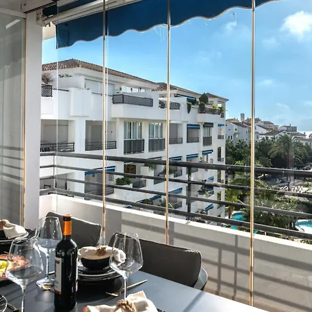 아파트 Mediterranean Dream Banus Penthouse With Seaviews 마르베야