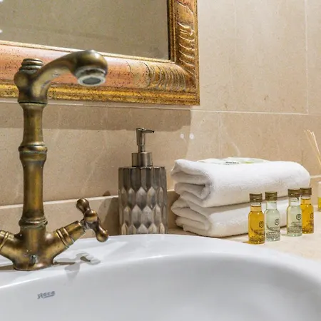 아파트 Mediterranean Dream Banus Penthouse With Seaviews *