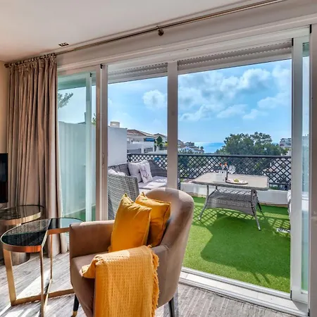 Mediterranean Dream Banus Penthouse With Seaviews Apartmán