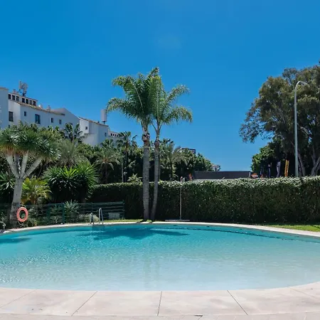 Mediterranean Dream Banus Penthouse With Seaviews 아파트