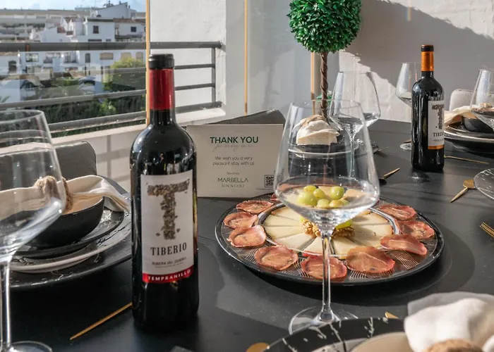 Mediterranean Dream Banus Penthouse With Seaviews アパート マルベーリャ