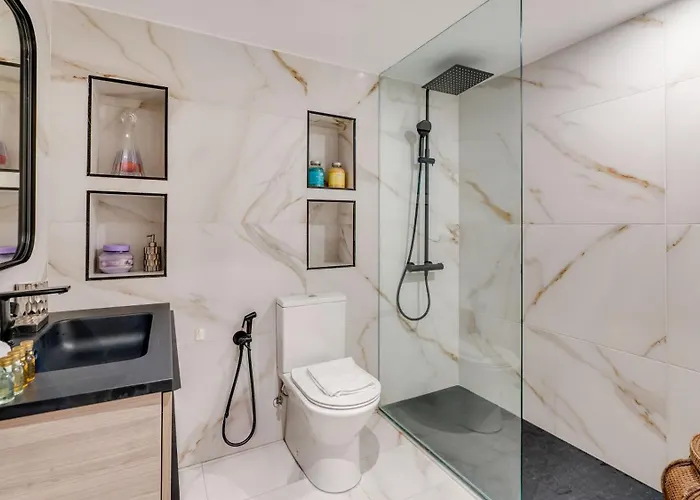 Mediterranean Dream Banus Penthouse With Seaviews