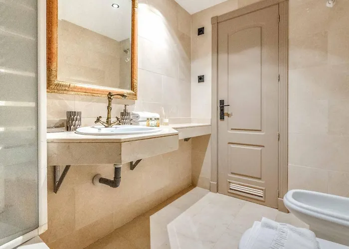 アパート Mediterranean Dream Banus Penthouse With Seaviews マルベーリャ