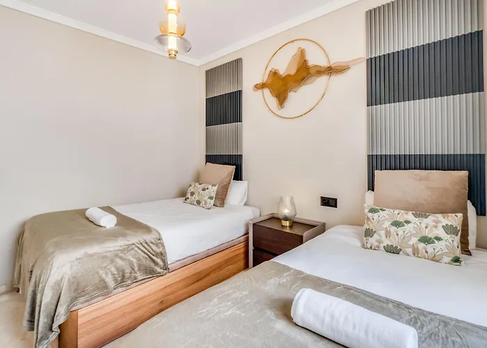 Mediterranean Dream Banus Penthouse With Seaviews マルベーリャ