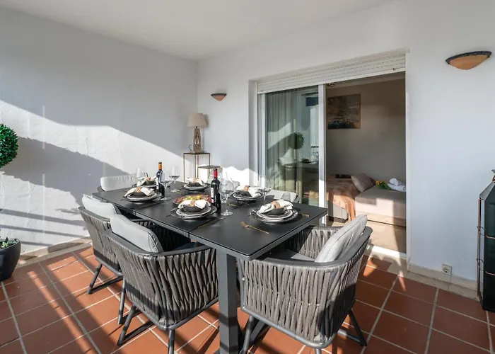 شقة Mediterranean Dream Banus Penthouse With Seaviews *